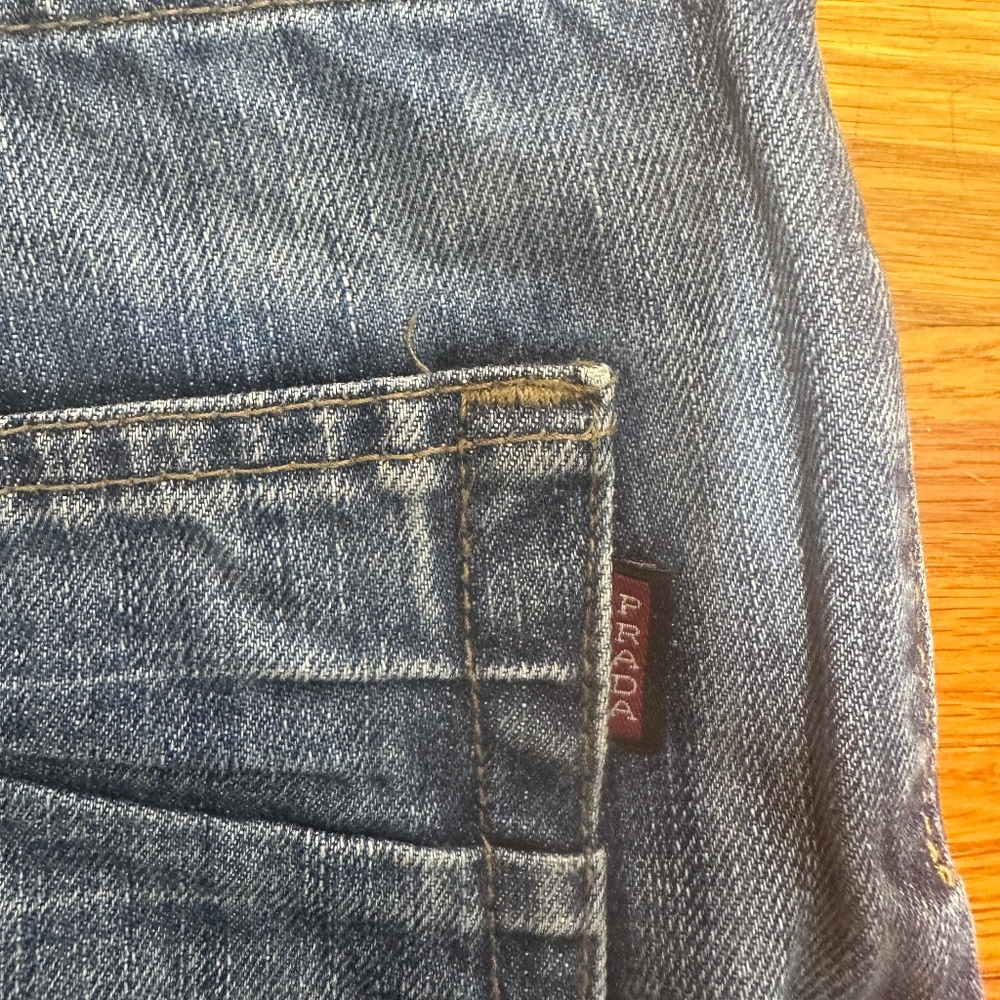 Prada jeans practicaly new with a tie dye detail in the back - Picture 7 of 11